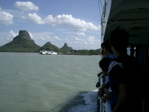 �X���b�^�j�[�̍`