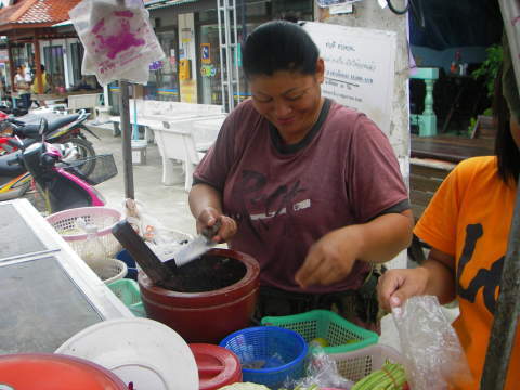 �\���^����