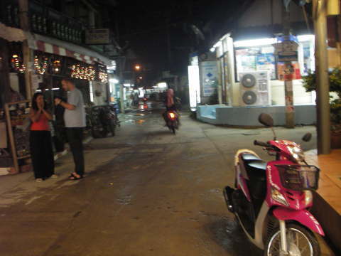 �`�L���R�[�i�[�E��