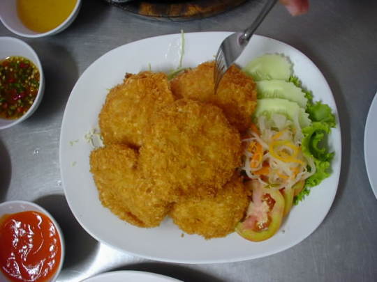 �g�[�g�E�}���E�N���ォ��