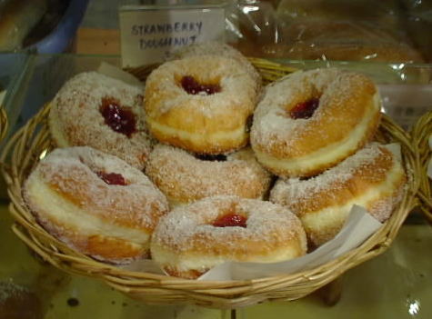 �X�g���x���[�h�[�i�b�c