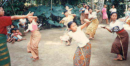 �x����K���q���B